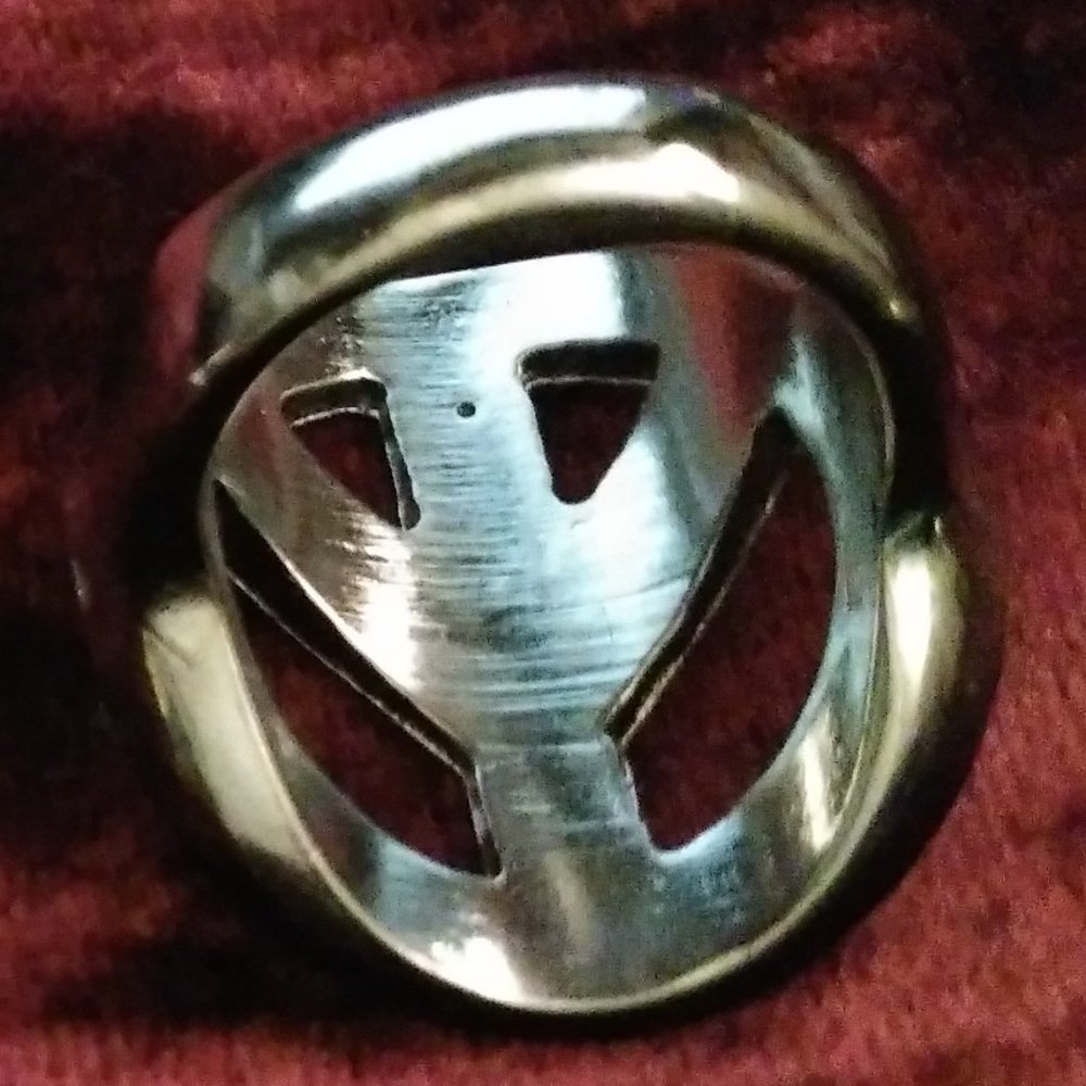 Beautiful Peace Sign Rhinestones Silver Ring - Picture 2 of 7
